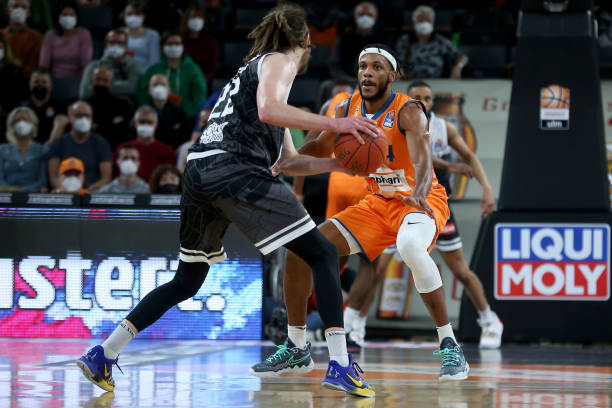 拉菲尼亚的 拉菲尼亚的