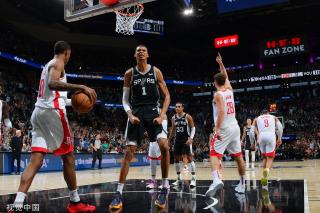 双中锋体系 双中锋体系